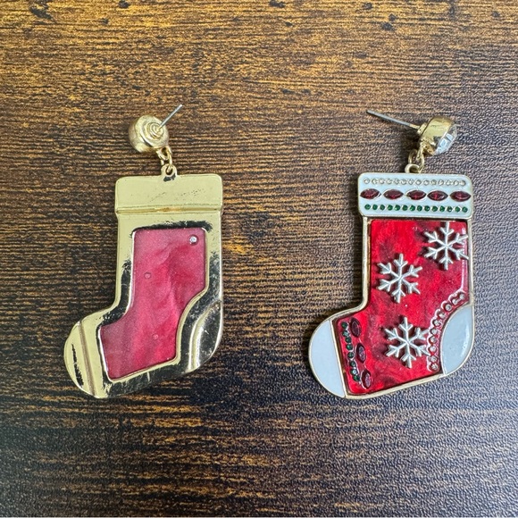 Red Christmas Stocking Earrings 2.25 Inch Snowflakes Rhinestone Post Dangles - Picture 2 of 7
